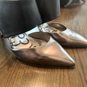 Sam Edelman dual color heels